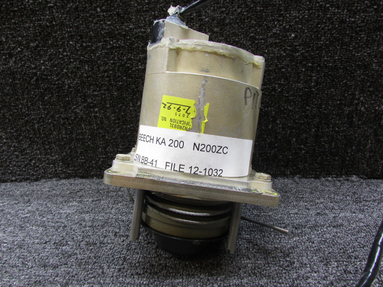 065-0076-05 Bendix-King KSA-470 Servo Actuator w Mods &amp; King Radio Servo Mount