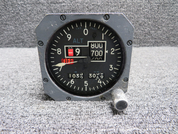 B0090-81132 Lear Astek Altimeter and Pressure Indicator