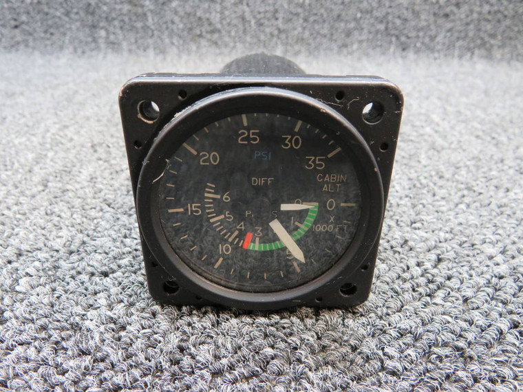 3000-0103 United Cabin Altitude Differential Pressure Indicator