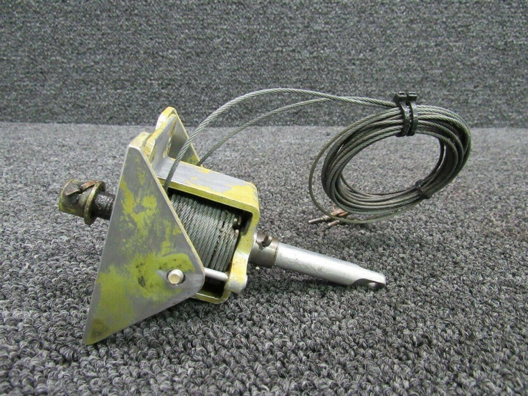 756-216 (Alt: 16672-000) Piper PA23-250 Screw Assy Stabilator Trim Tab