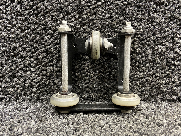 16851-002 Piper PA23-250 Control Column Roller Assembly LH or RH