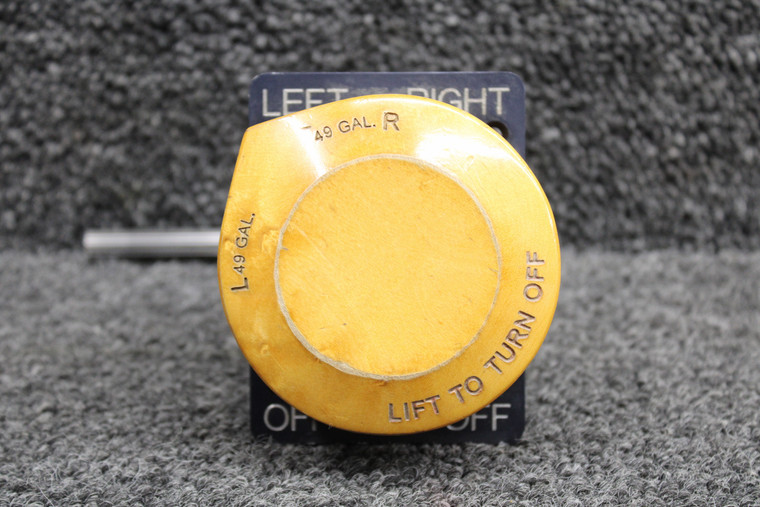 LA53282015 (Use: 2816100-5) Columbia LC41-550FG Fuel Selector Knob with Shaft