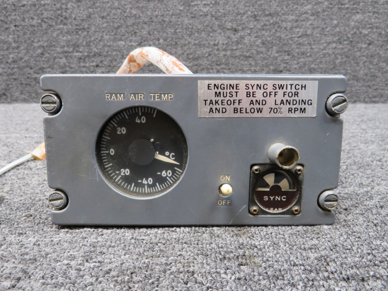22488604-14 Learjet 25D 6-4-79 Ram Air Temp and Sync Indicator Panel Assy