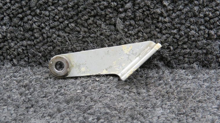 25666-000 Piper PA30 Shimmy Dampener Mounting Bracket