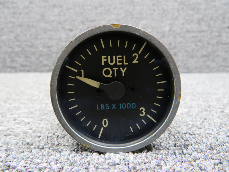 393008-053 Simmonds Precision Fuel Quantity Indicator (Faded Face, Worn Paint)