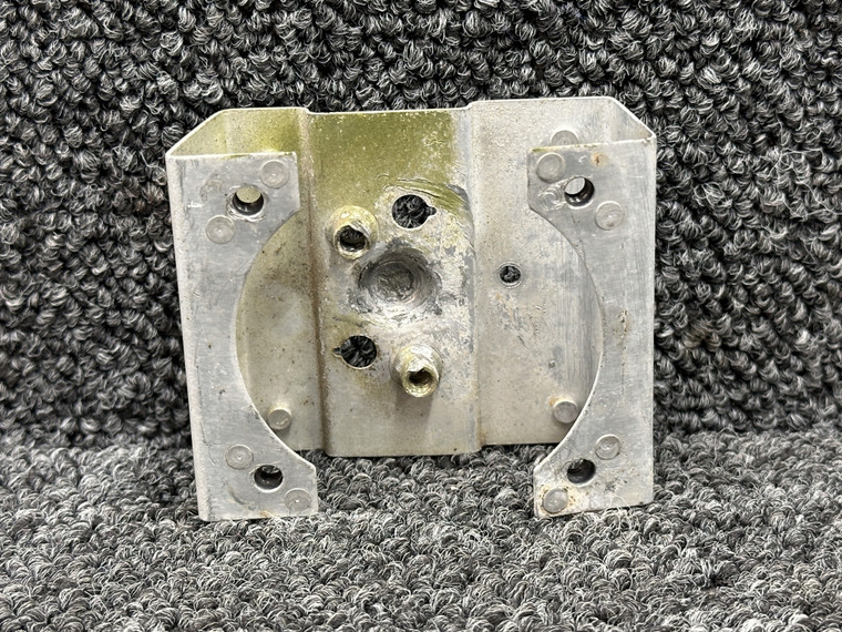 0711028-1 Cessna 210 Cabin Door Bracket