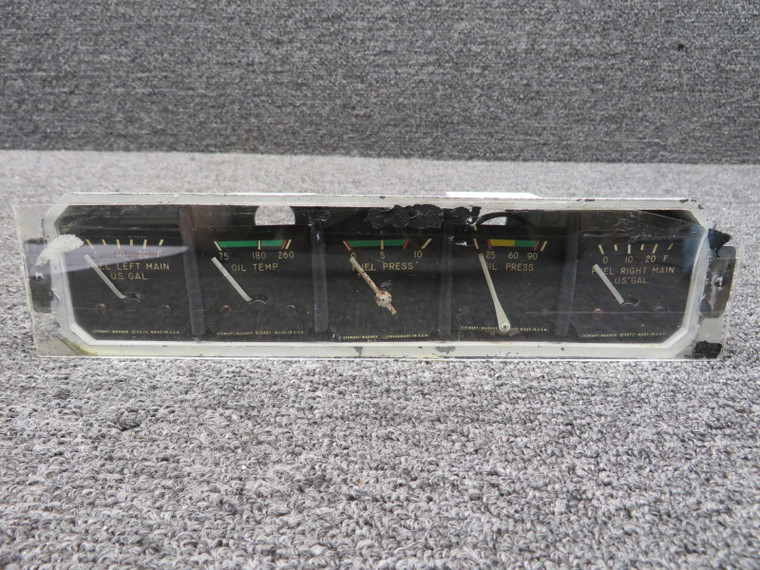95241-017 Piper PA-28-140 Gauge Cluster Assembly (Worn Gauges)