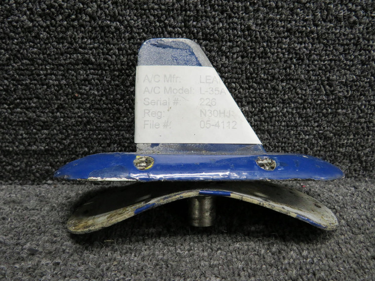 CI100-3 Comant DME Transponder Antenna (Corroded) (Core)