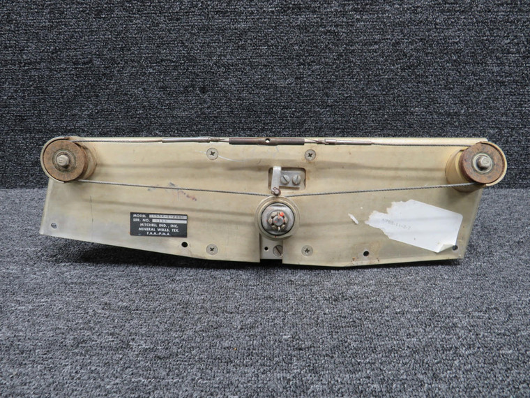 1C556-1-289R Mitchell Industries Servo with Mount Plate