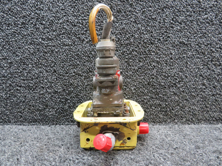 AV16E1182 Learjet ITT Aerospace Shut off Valve (Volts: 28)