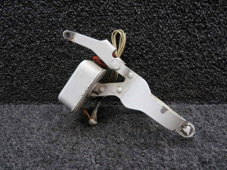 95-361015-601 Beechcraft 58 Landing Gear Safety Switch with Bracket and Arm