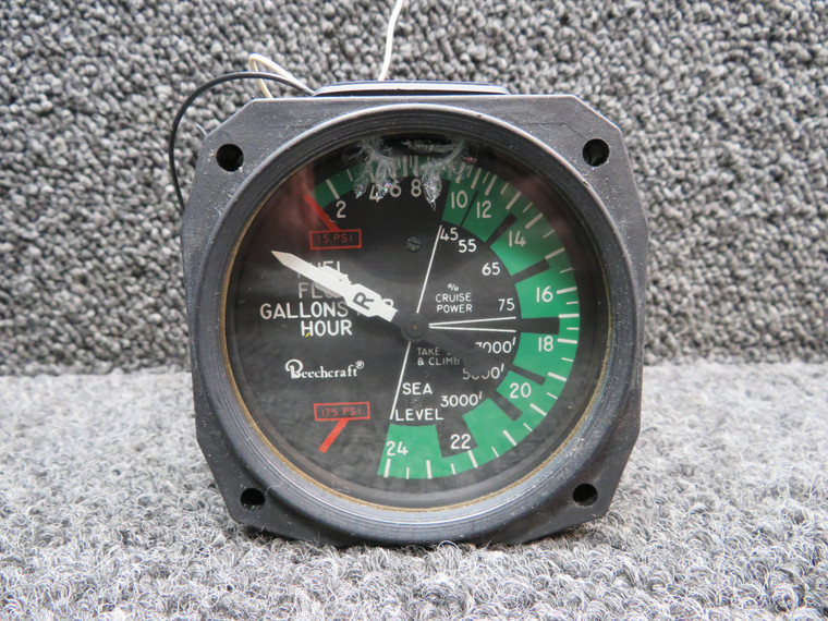 6221 United Instruments Dual Fuel Pressure Indicator (Glass Cracked)