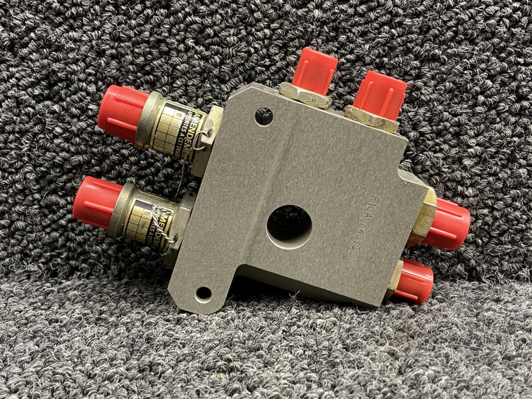 F10A740007, 285685 Falcon 10 Hydraulic Union Block w Clapets