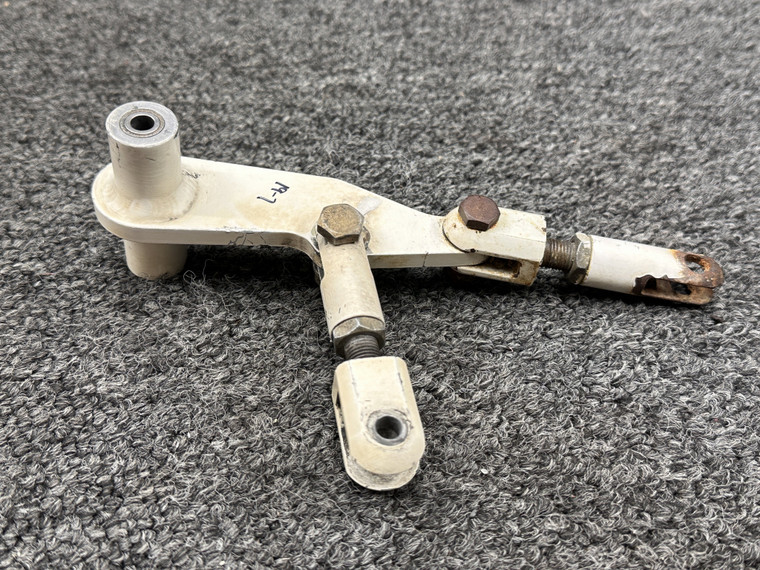 101-810019-7 Beechcraft B200 Main Gear Door Actuator Link Assembly