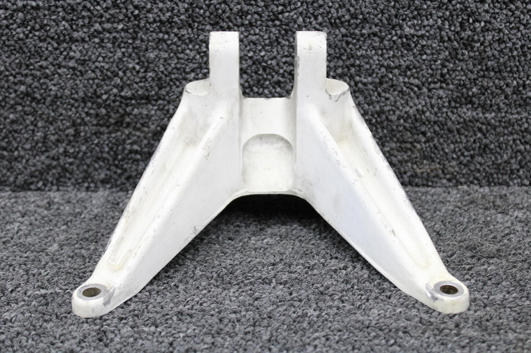 2443001-3 Cessna 172RG Nose Gear Actuator Fitting