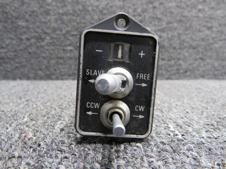 Bendix KA-51B Slaving Accessory (Worn Data Plate) (Broken Mount)