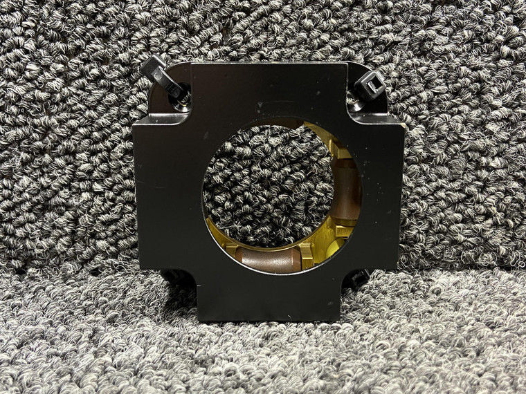 100-619-0032, 100-619-0031 Kodiak Control Column Roller LH, RH w Plate &amp; Cover
