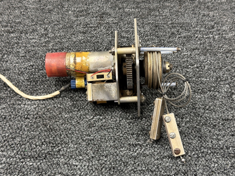 1C470-1-371P Edo-Aire Mitchell Pitch Servo Assembly