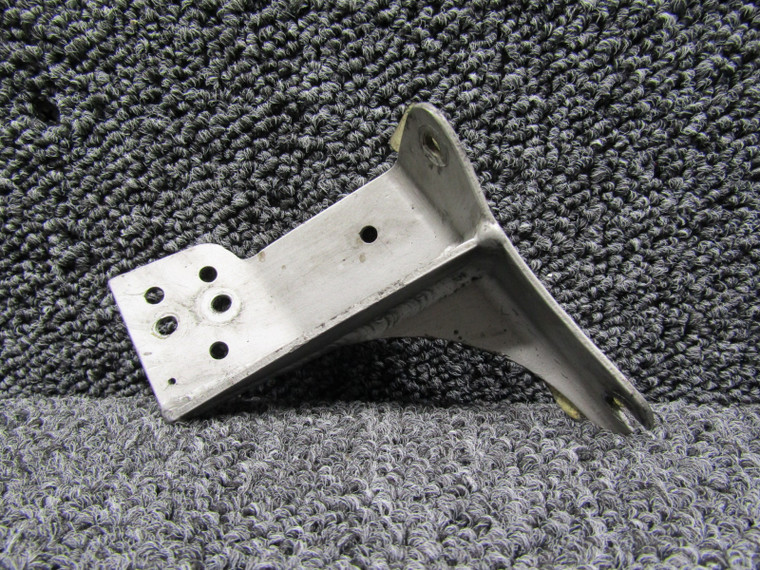 114-940021-1 Beechcraft King Air 300 Bracket Assembly