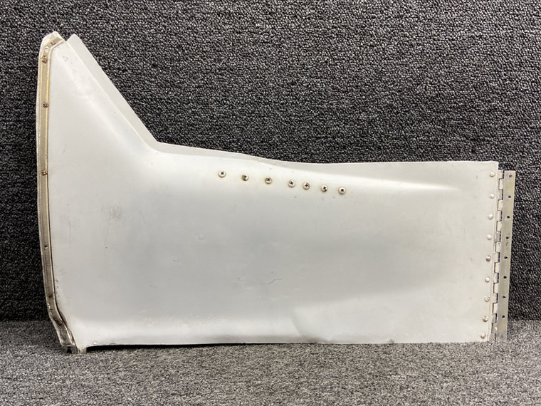 0826002-202 (Use: 0826002-208) Cessna 414 Outboard Main Gear Door Assembly LH