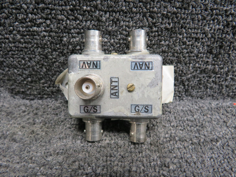 Piper PA28R-180 Antenna Coupler