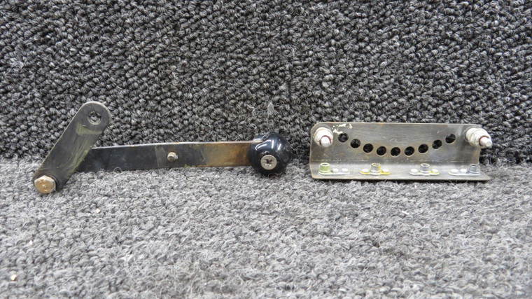 2013027-1 Cessna 177RG Cowl Flap Control Lever Assembly with Position Bracket