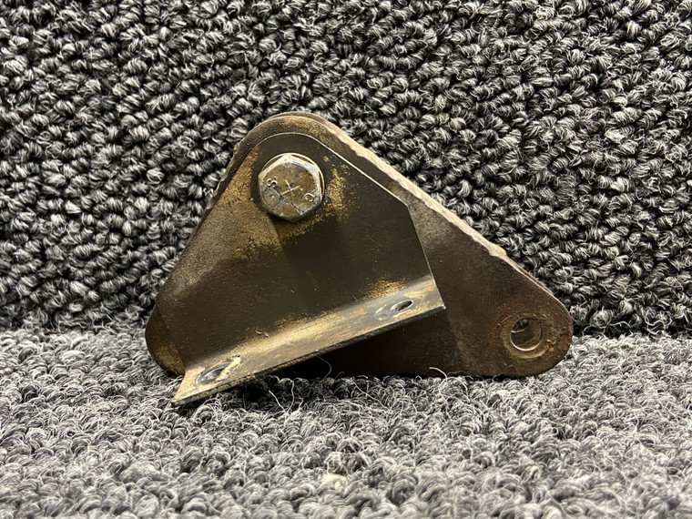 2067006-1, 2013055-1 Cessna 177RG Nose Gear Steering Bellcrank w Brackets