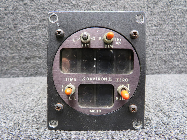 Davtron Digital Clock Indicator with Battery and Mount (No Data Plate) (Volts: 14)