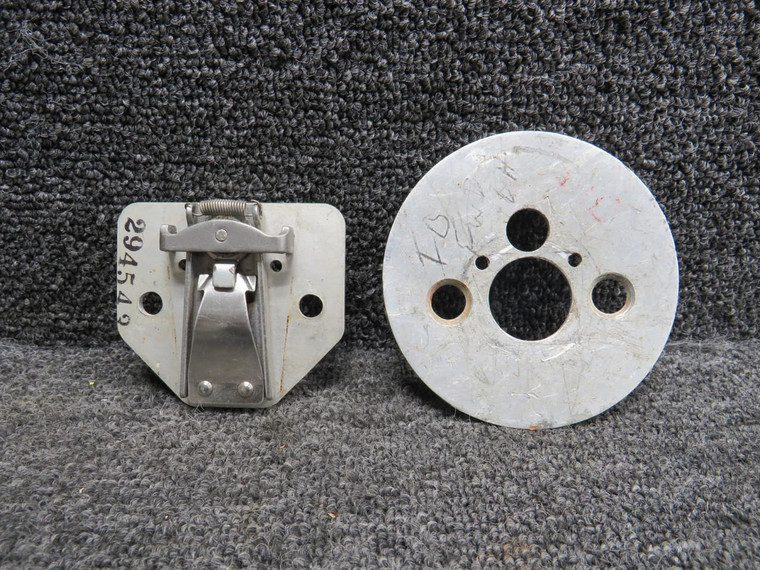 294543 Cessna 320D Seat Wedjit with Plate Assembly (Missing Attachment)