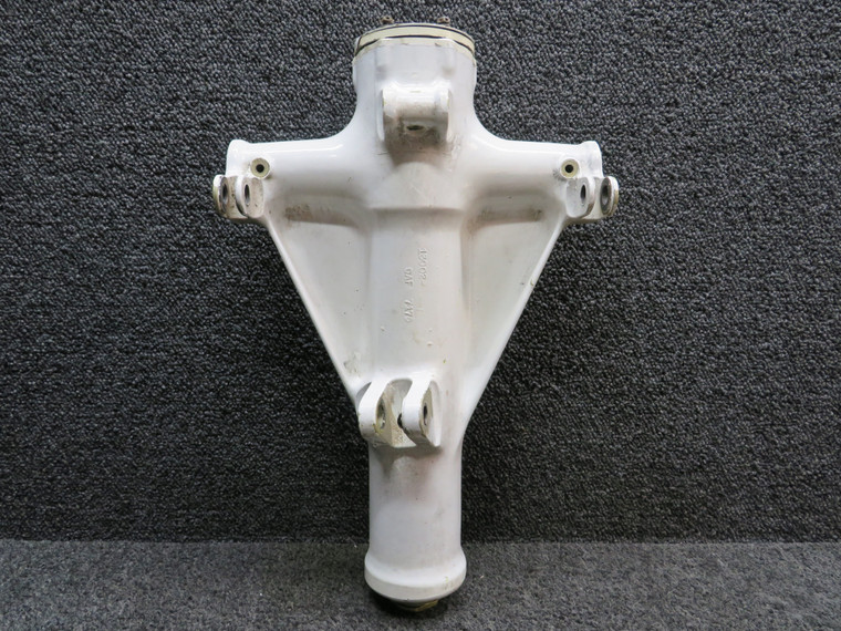 76250-01000-109 Sikorsky S-76A Nose Gear Trunnion