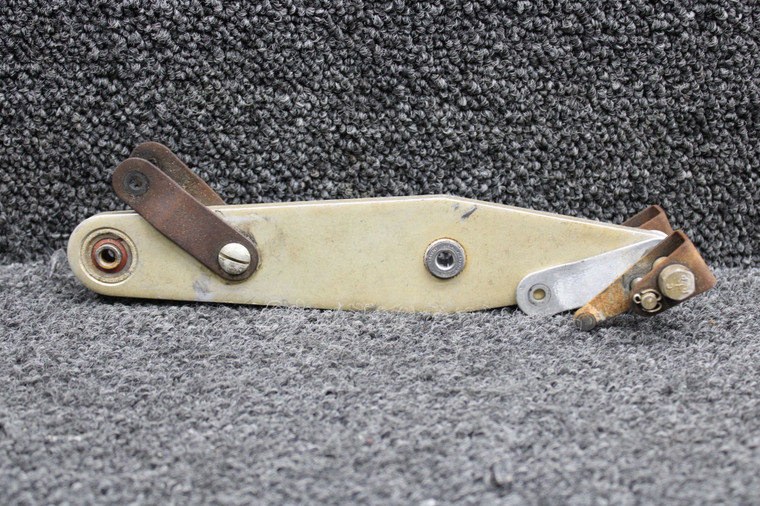 0760675-5 Cessna 182N Elevator Bellcrank with Links