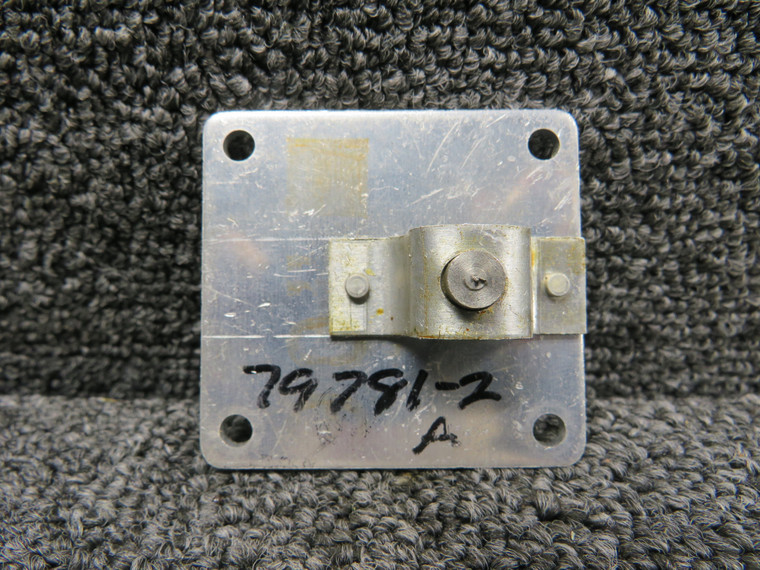 79781-005 Piper Rear Seat Attachment Plate (New Old Stock)