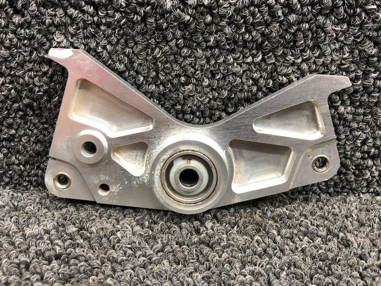 14912-002 (Alt: 15432-001) Cirrus SR22 Aft Rudder Bellcrank