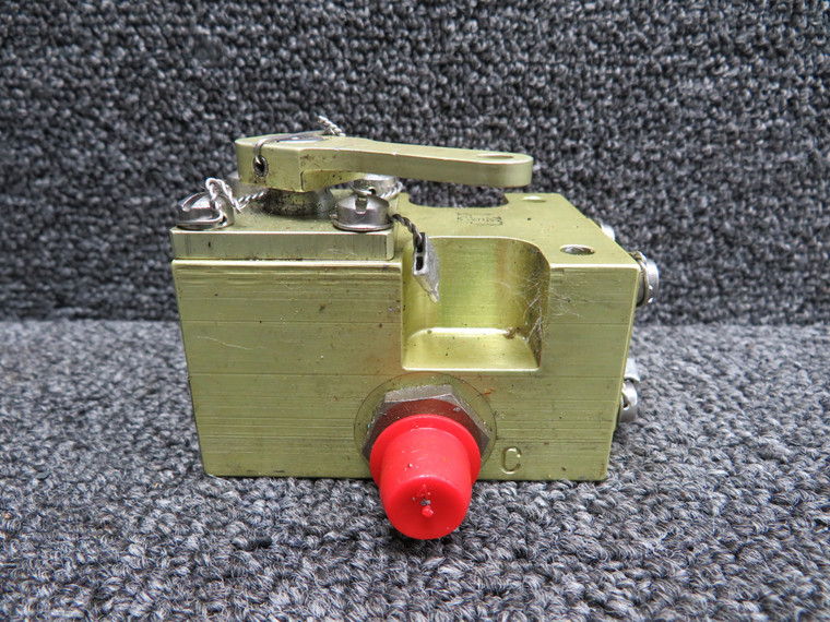 68990 Sterer Hydraulic Valve