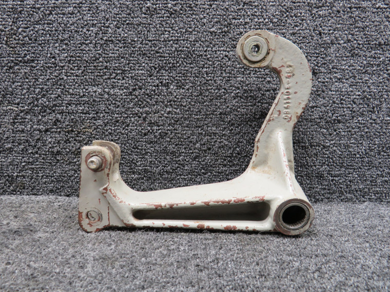 0841106-5 (Alt: 0841106-487) Cessna 310 Main Gear Idler Bellcrank LH