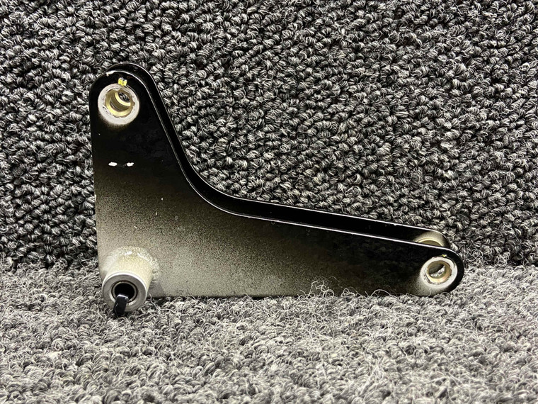 82907-008 Piper M600 Outboard Flap Drive Bellcrank RH