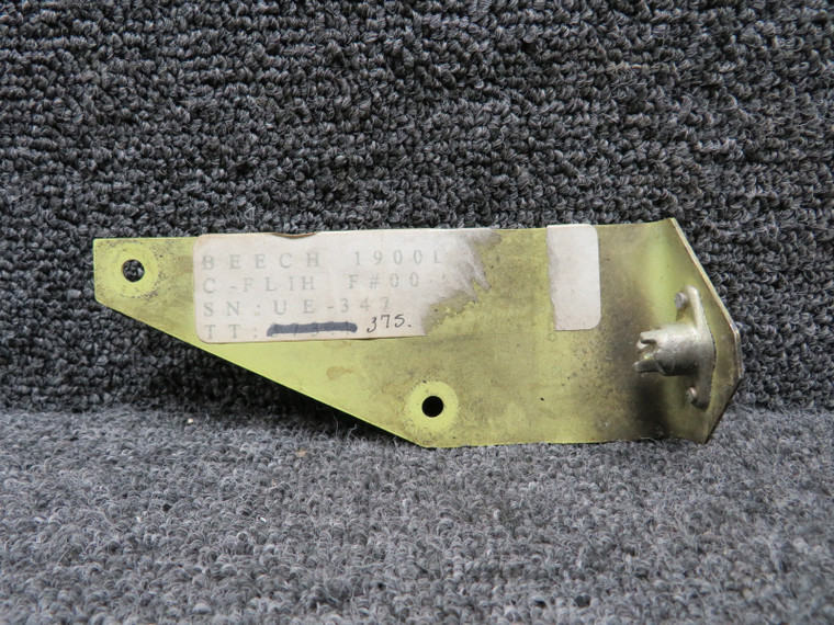 70998 (Alt: 114-580275-5) Beechcraft 1900D Service Valve Bracket Assembly
