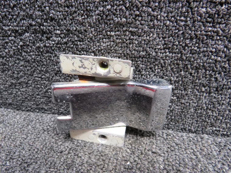 0415018 Cessna 152 Interior Handle Assembly with Bracket (Worn)