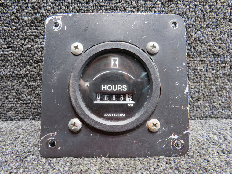 102149 Datcon 773-IB Hour Meter Indicator (Hours: 686.5) (4-40V)