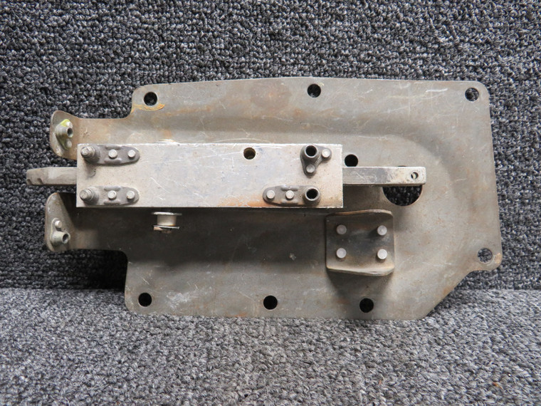 1217049-2 Cessna 182 Cabin Door Latch Assembly RH (No Handle)