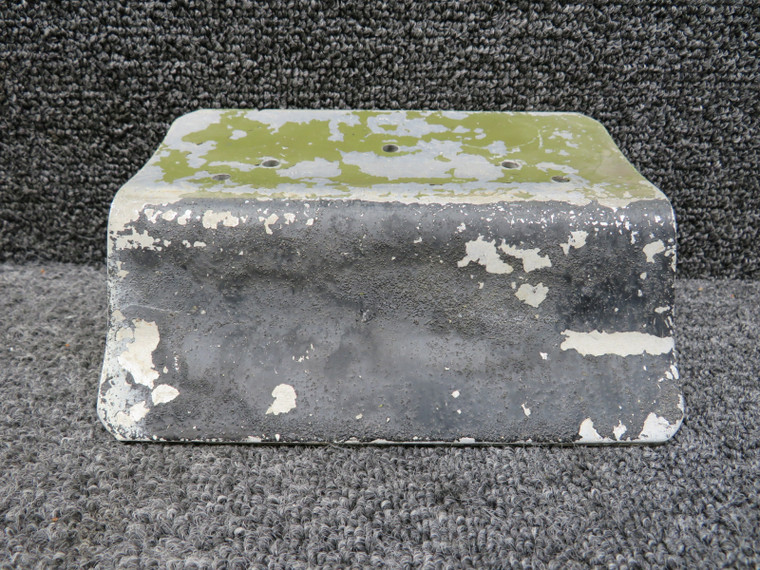 0413399-2 Cessna 150F Refueling Step RH (Chipped and Worn)