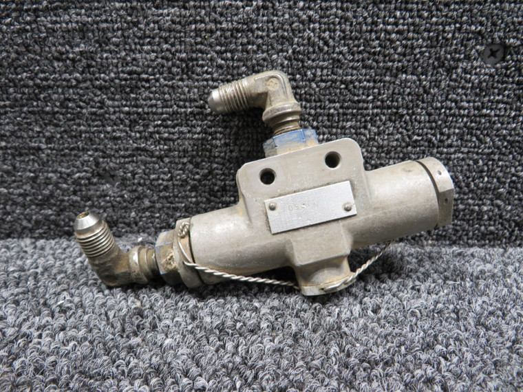 HP567101-4 Directional Shuttle Valve