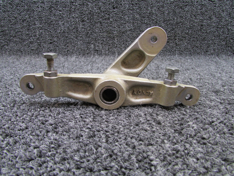 18823-001 (Cast: 18823-3) Piper PA23-250 Aileron Bellcrank Assembly RH