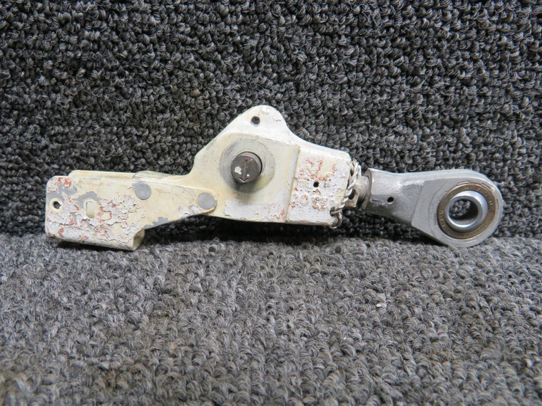 08411113-2, 0841110-2 Cessna 421B Side Brace Lock Link Assembly RH