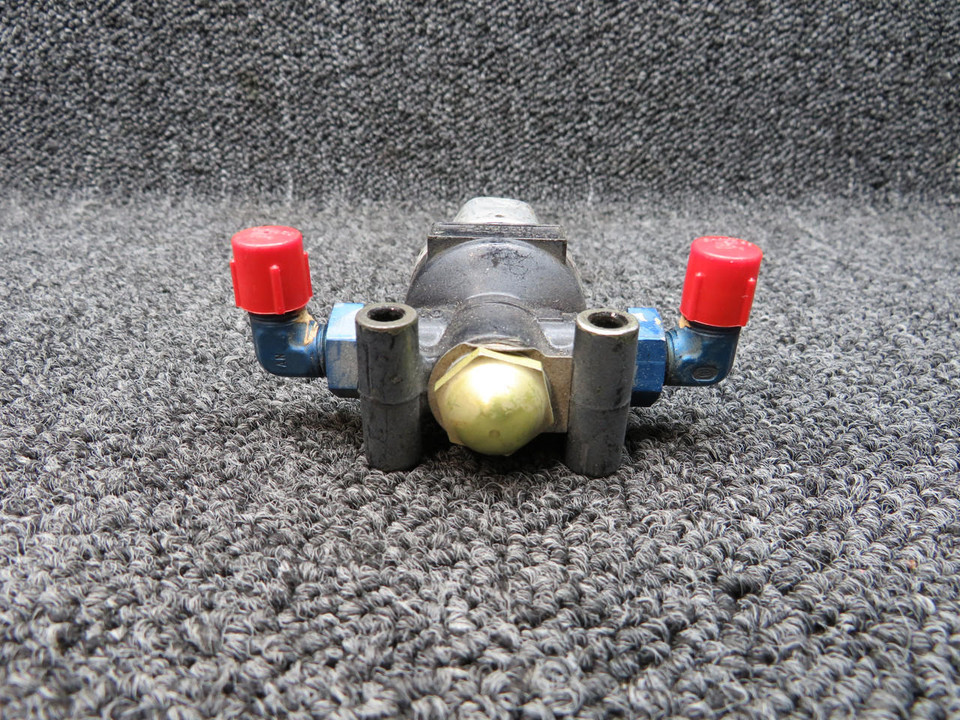 0850475-8 Cessna 310Q Bendix Fuel Filter Assembly Heater