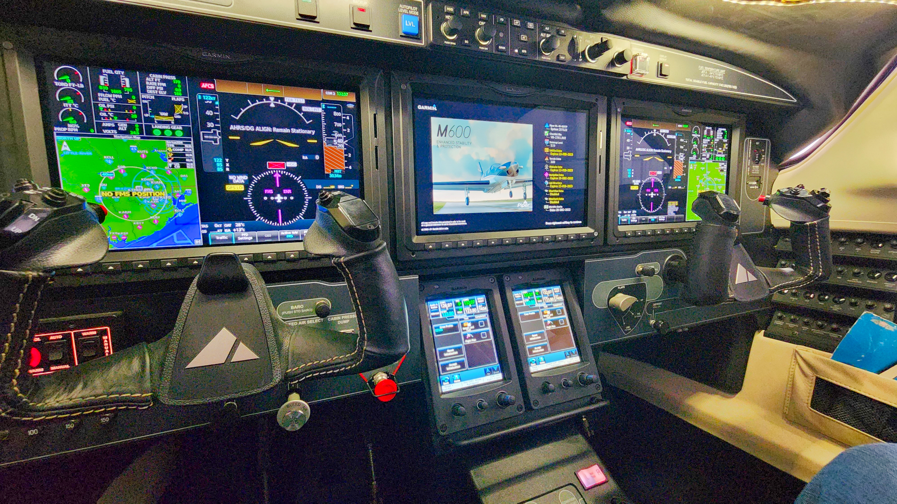 Piper M600 cockpit with the latest Garmin avionics and the Halo Autoland safety system