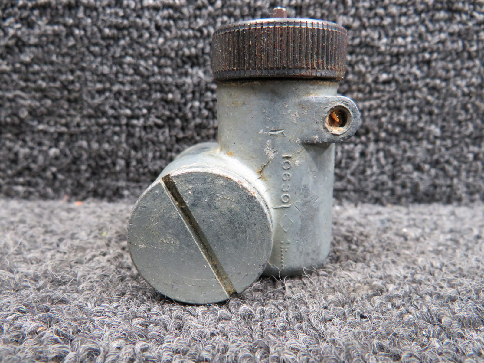 star  Amazon.com: SYLVANIA - 9005 (HB3) SilverStar zXe GOLD High