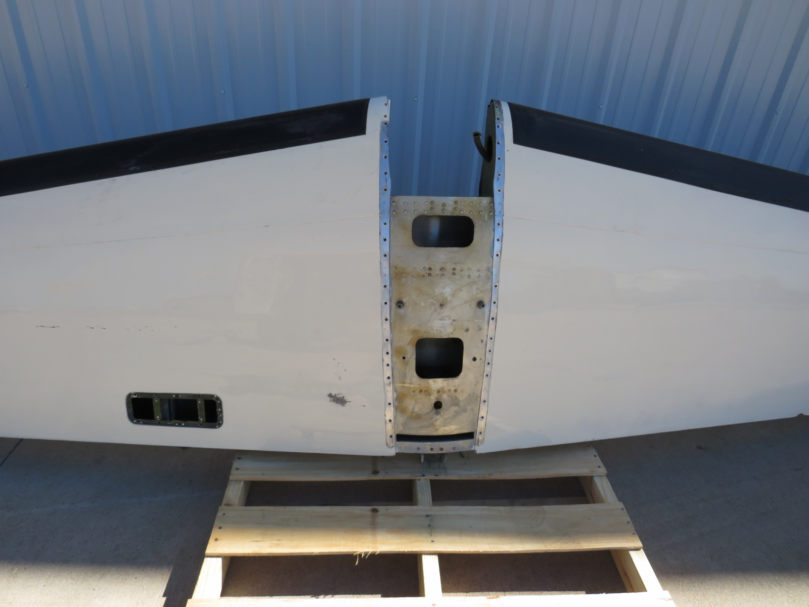 5532000 Cessna Citation 500 Horizontal Stabilizer Set