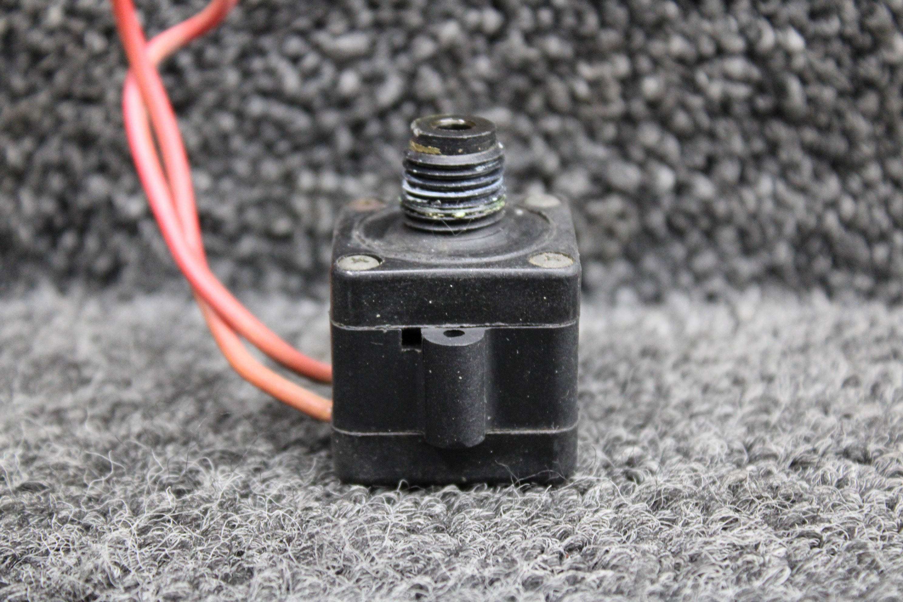 Cessna T188C Flojet Pressure Switch For Sale