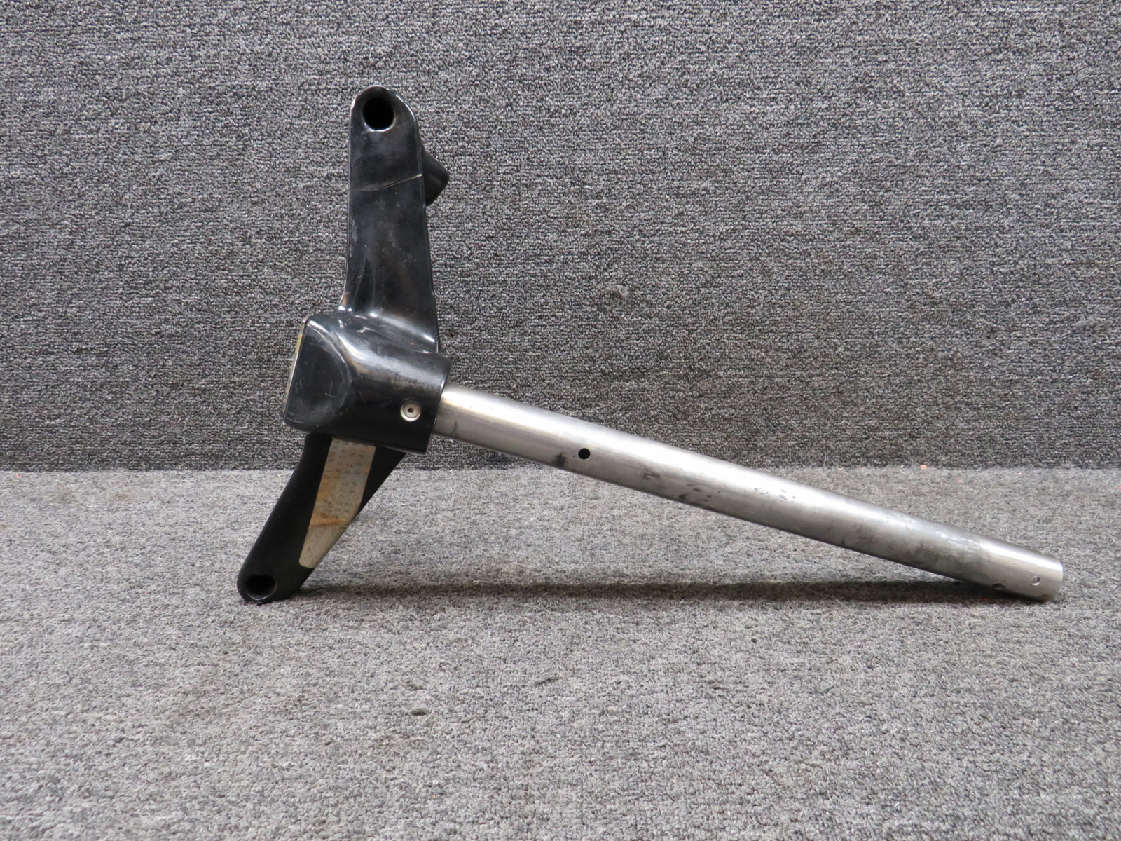 【ナゾラー】 78729-002 Piper PA28-180 Control Wheel has Chipped Paint and